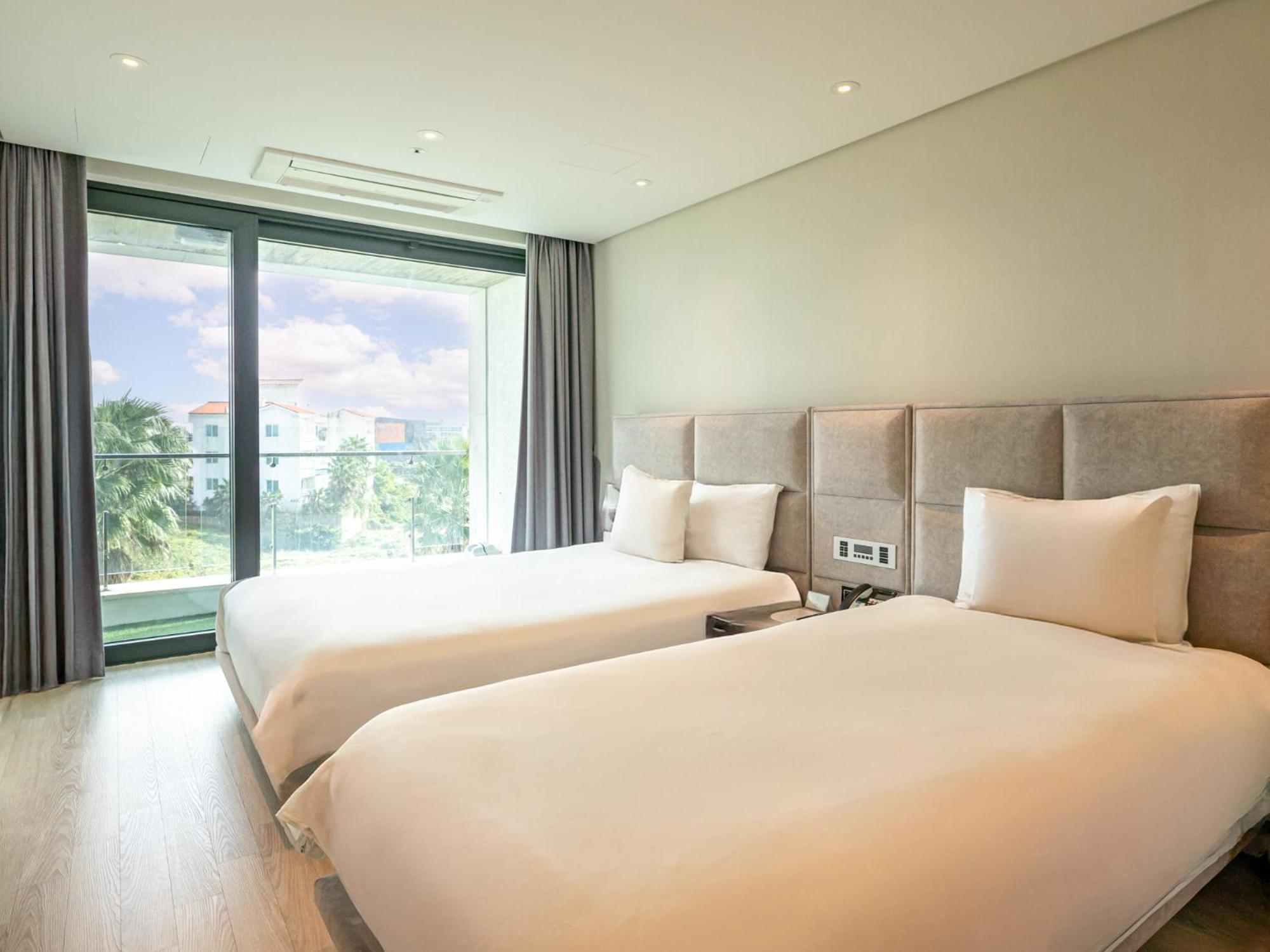 Jeju Attirance Hotel & Poolvilla Seogwipo Eksteriør billede