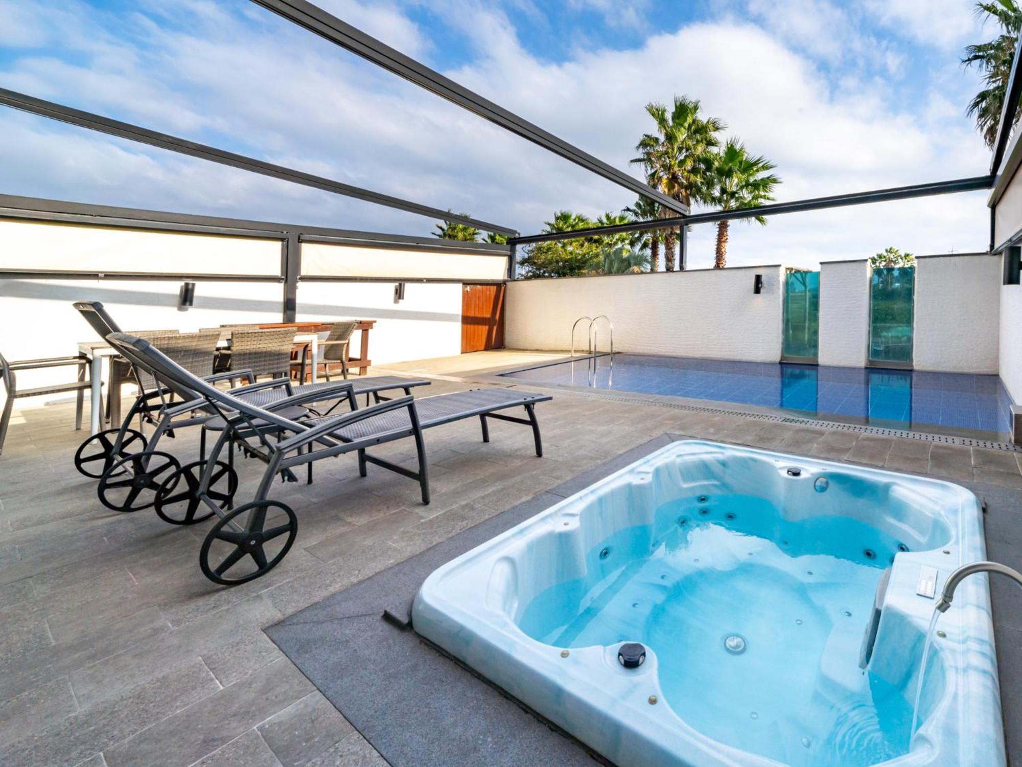 Jeju Attirance Hotel & Poolvilla Seogwipo Eksteriør billede