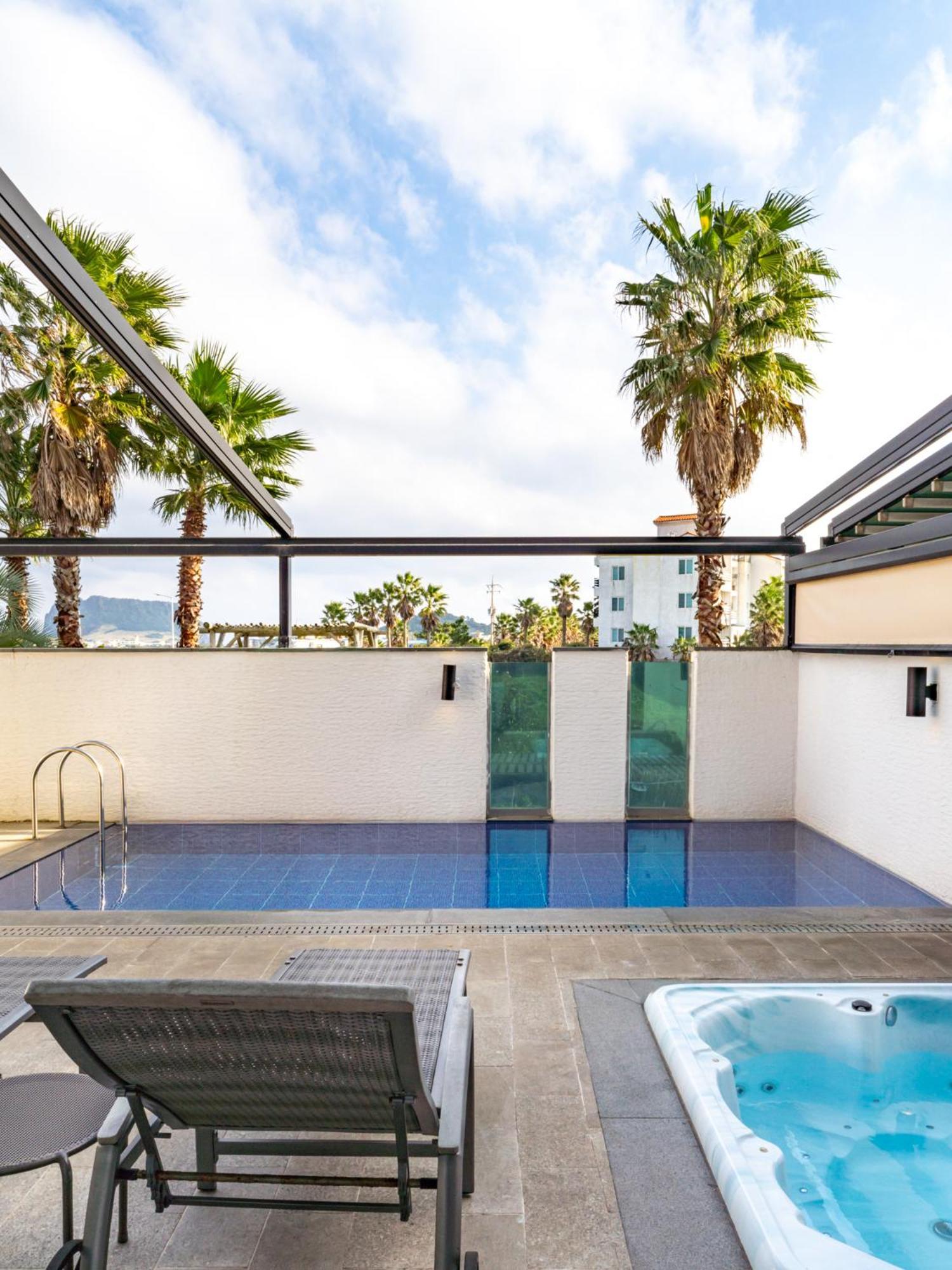 Jeju Attirance Hotel & Poolvilla Seogwipo Eksteriør billede