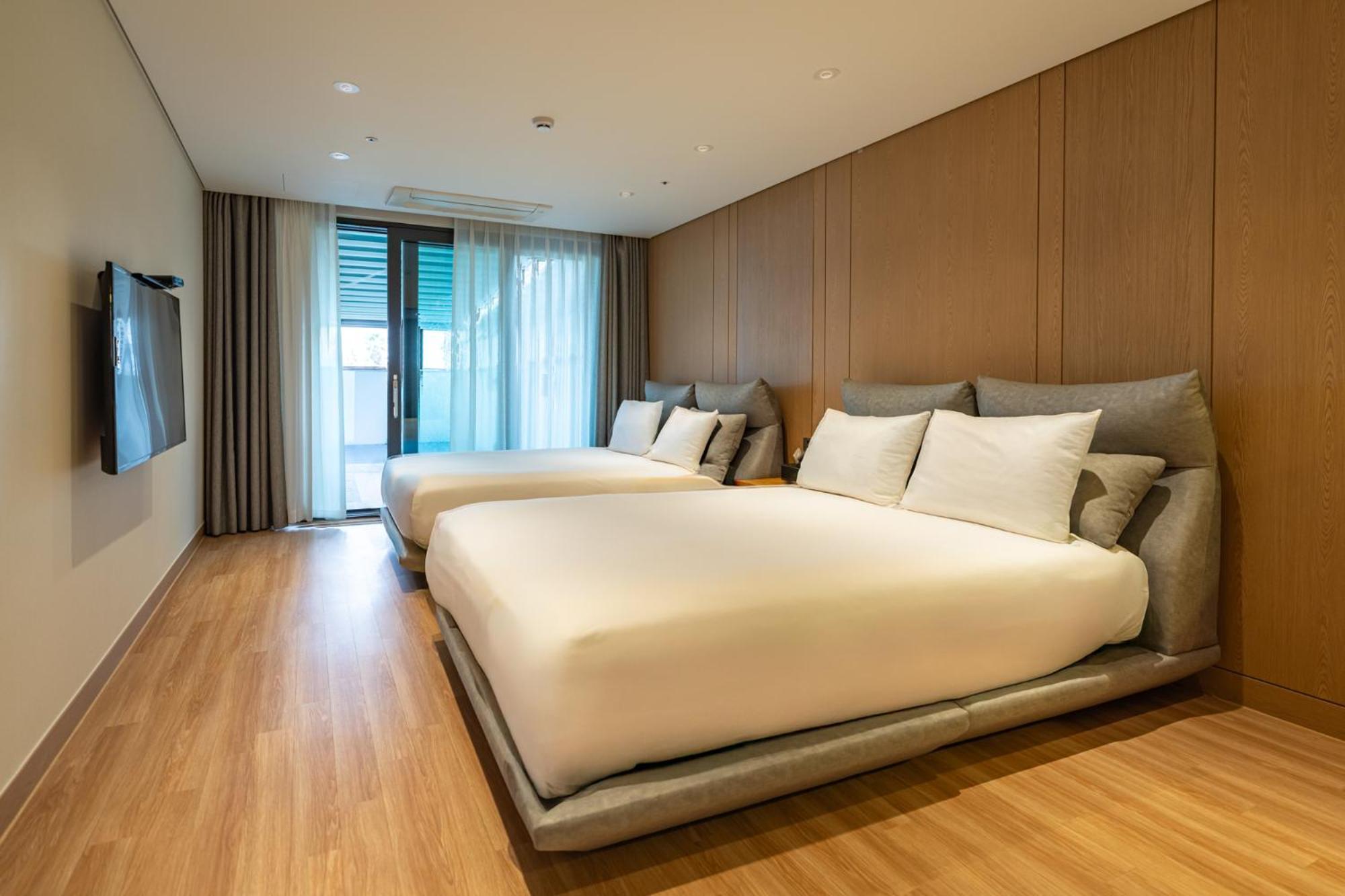 Jeju Attirance Hotel & Poolvilla Seogwipo Eksteriør billede